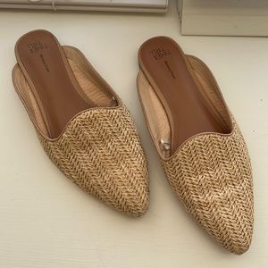 Time & tru slip on’s